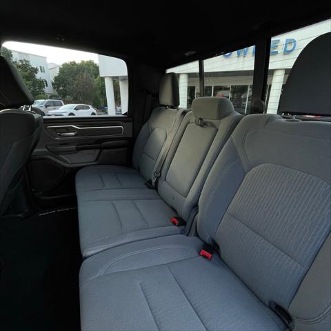 2021 Ram 1500 Big Horn Crew Cab 4x4 5'7" Box
