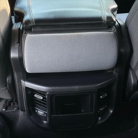 2021 Ram 1500 Big Horn Crew Cab 4x4 5'7" Box