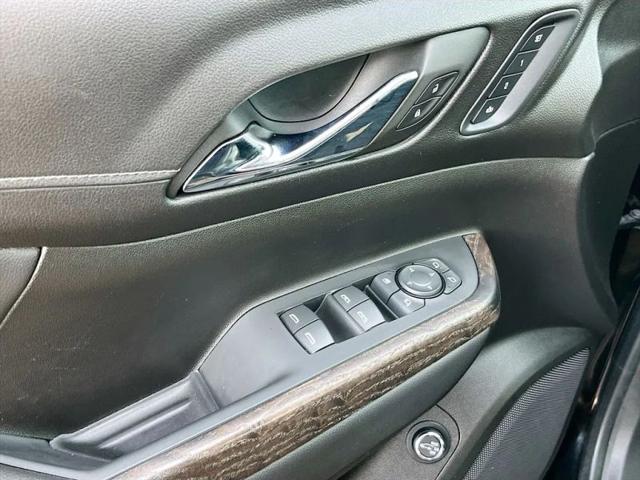 2023 GMC Acadia FWD Denali