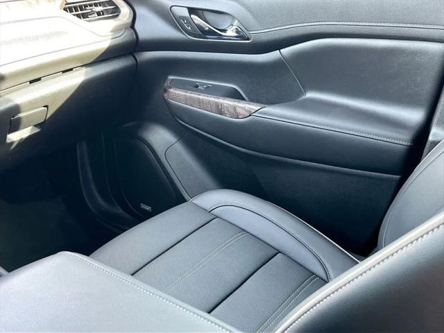 2023 GMC Acadia FWD Denali