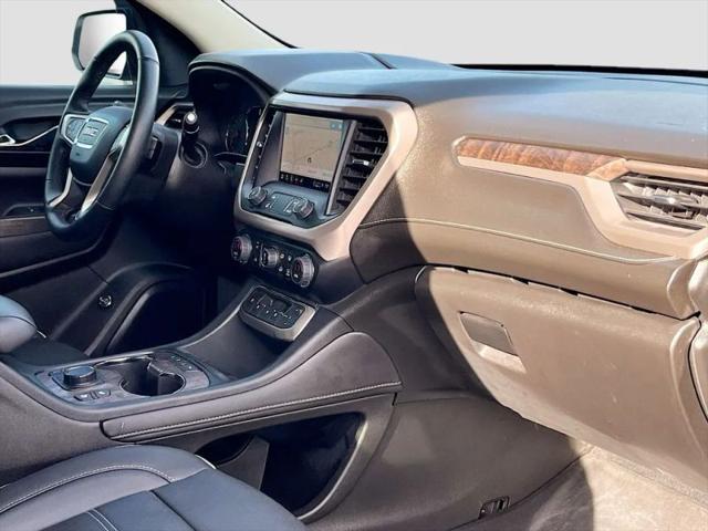 2023 GMC Acadia FWD Denali