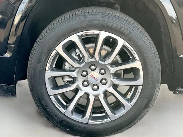 2023 GMC Acadia FWD Denali