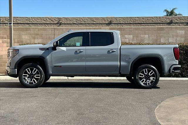 2025 GMC Sierra 1500 4WD Crew Cab Short Box AT4