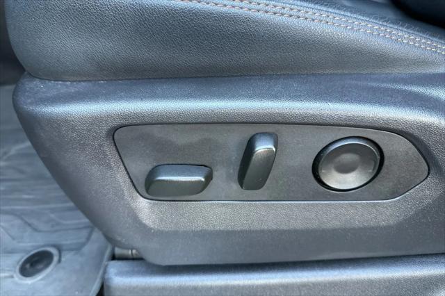 2025 GMC Sierra 1500 4WD Crew Cab Short Box AT4