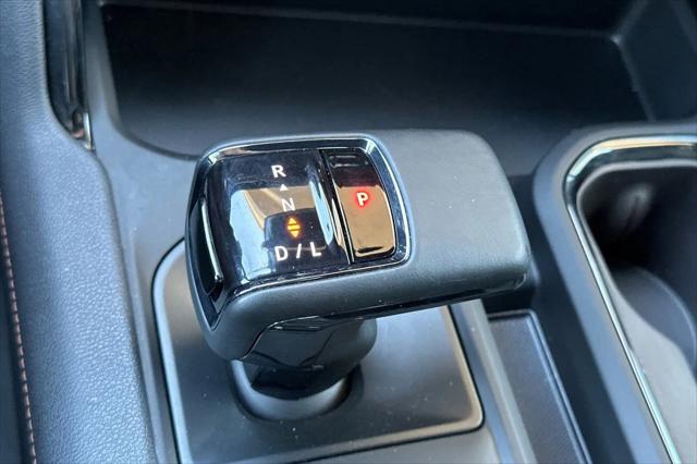 2025 GMC Sierra 1500 4WD Crew Cab Short Box AT4