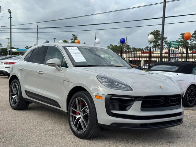 2022 Porsche Macan S