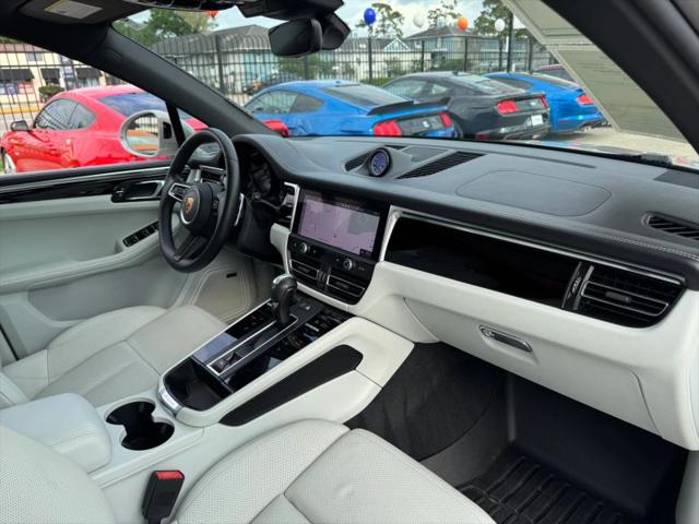 2022 Porsche Macan S