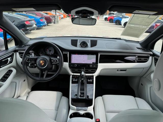 2022 Porsche Macan S