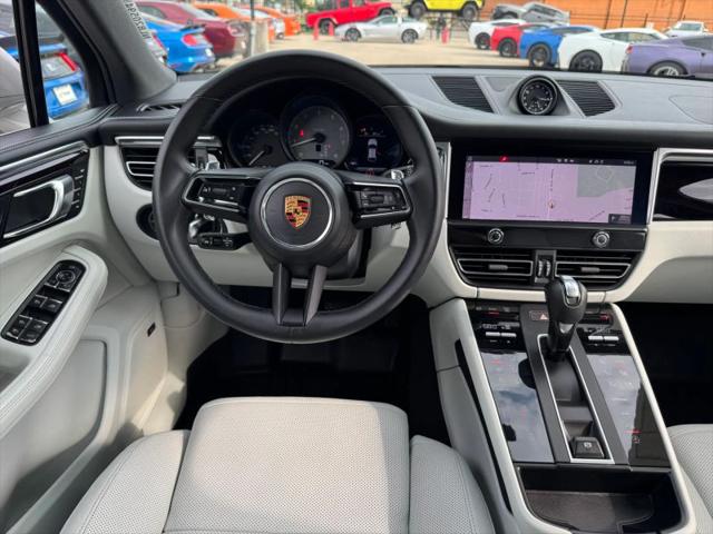 2022 Porsche Macan S