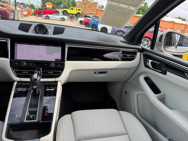 2022 Porsche Macan S