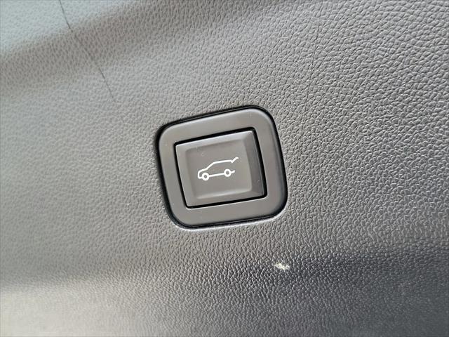 2021 GMC Yukon XL 4WD SLT