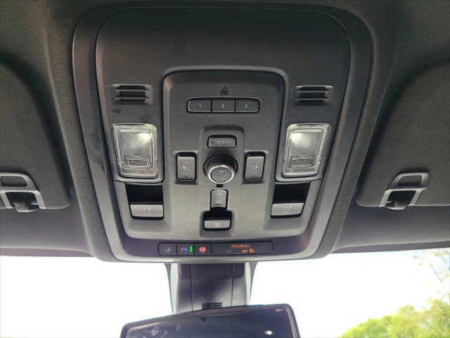 2021 GMC Yukon XL 4WD SLT