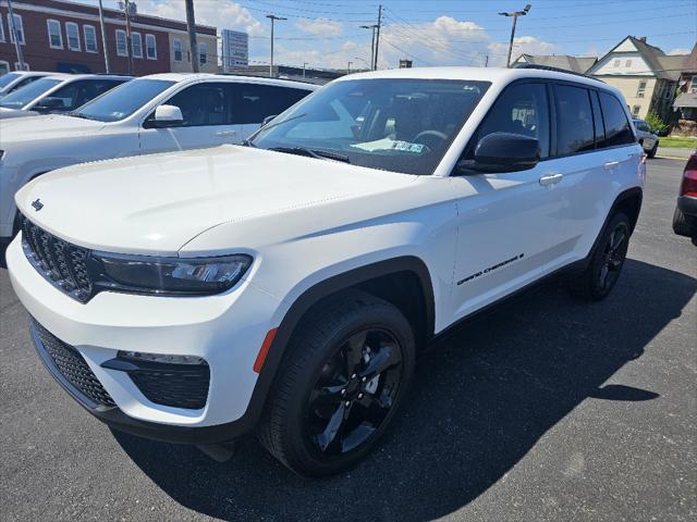2023 Jeep Grand Cherokee Limited 4x4 2023 Jeep Grand Cherokee Limited 4x4
