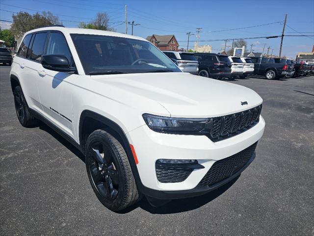 2023 Jeep Grand Cherokee Limited 4x4 2023 Jeep Grand Cherokee Limited 4x4