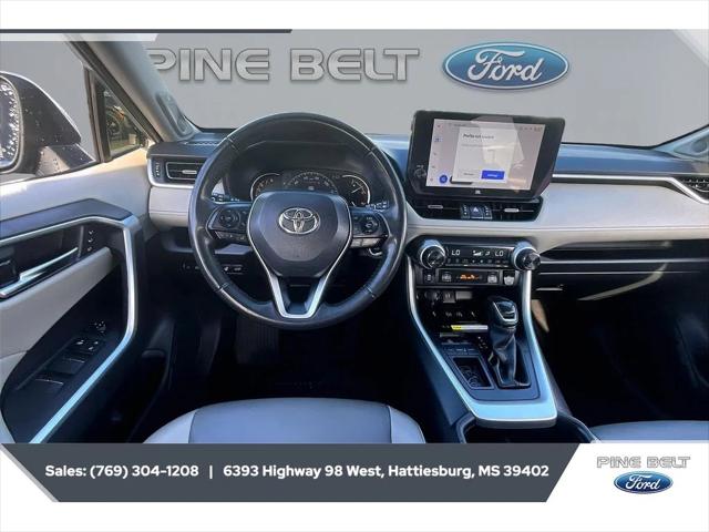 2023 Toyota RAV4 XLE Premium