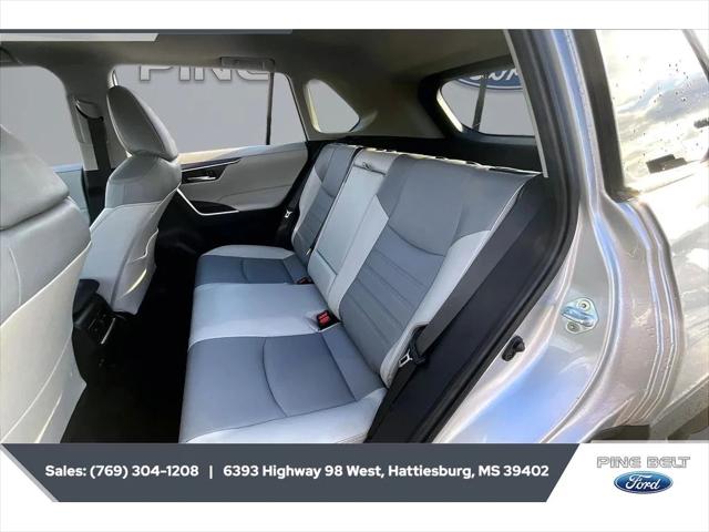2023 Toyota RAV4 XLE Premium