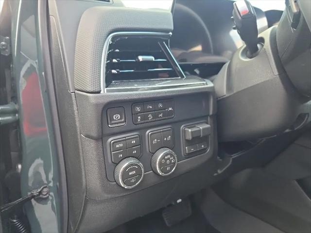 2026 Chevrolet Suburban RST, 4WD