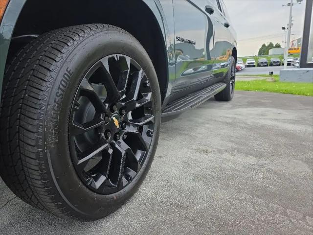 2026 Chevrolet Suburban RST, 4WD