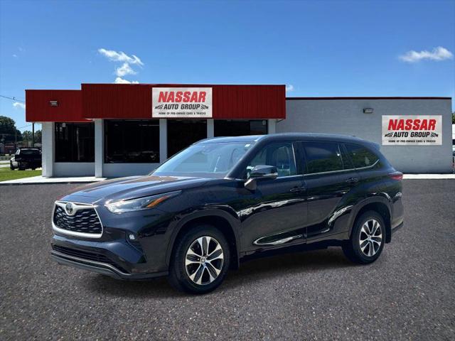 2021 Toyota Highlander XLE for sale in Kannapolis, NC