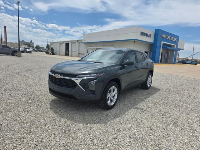 2026 Chevrolet Trax FWD LS