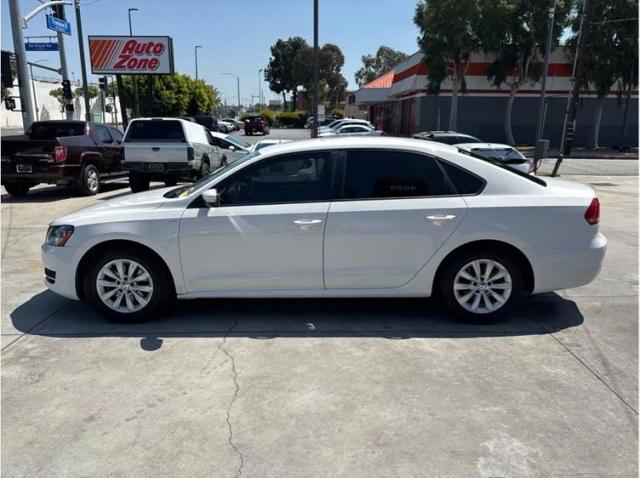 2014 Volkswagen Passat 2.5L Wolfsburg Edition