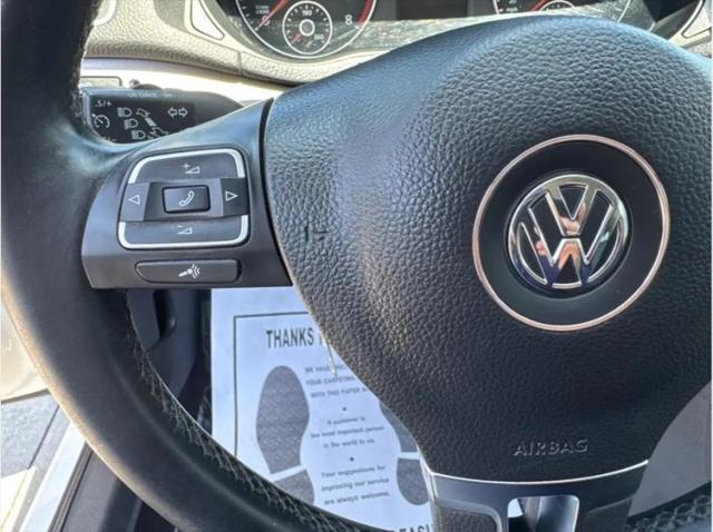 2014 Volkswagen Passat 2.5L Wolfsburg Edition
