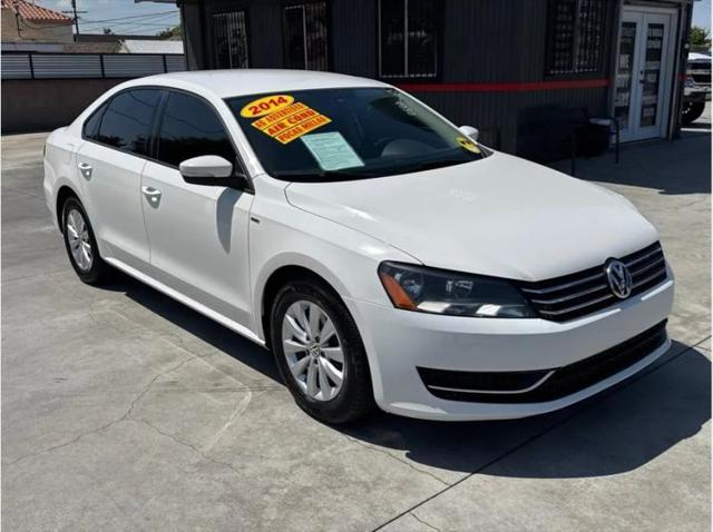 2014 Volkswagen Passat 2.5L Wolfsburg Edition