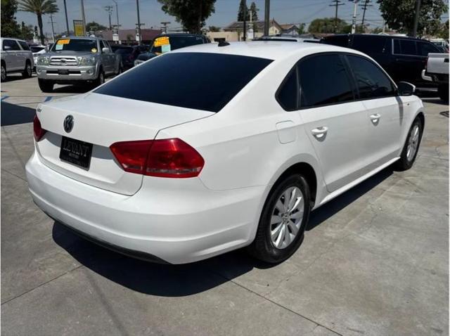 2014 Volkswagen Passat 2.5L Wolfsburg Edition