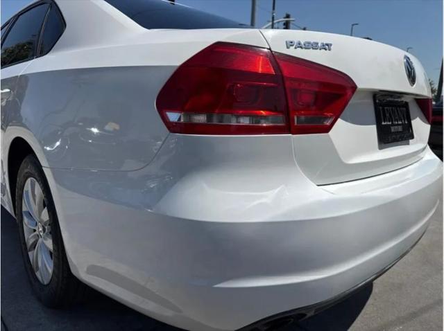 2014 Volkswagen Passat 2.5L Wolfsburg Edition