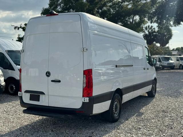 2021 Mercedes-Benz Sprinter 2500 High Roof I4