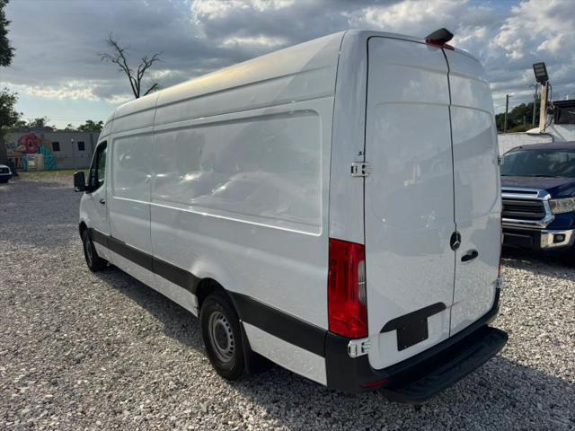 2021 Mercedes-Benz Sprinter 2500 High Roof I4