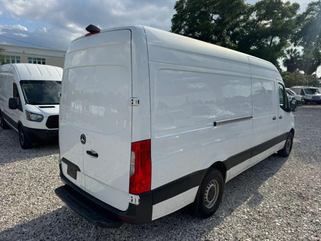 2021 Mercedes-Benz Sprinter 2500 High Roof I4