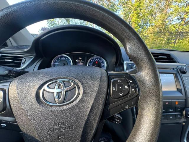 2017 Toyota Camry LE