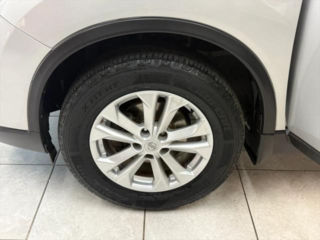 2016 Nissan Rogue SV