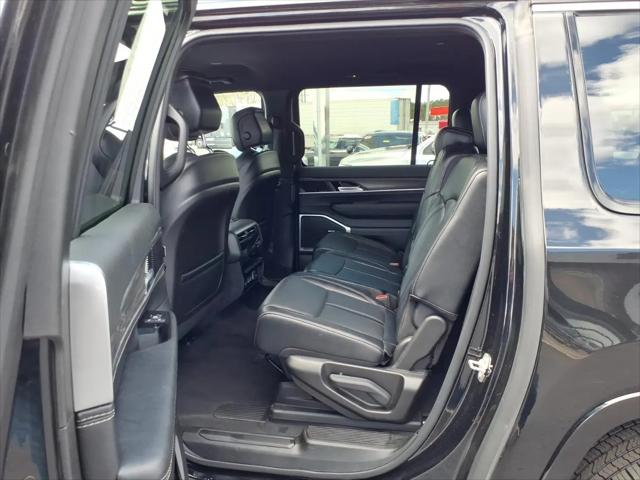 2024 Jeep Wagoneer Series III 4x4