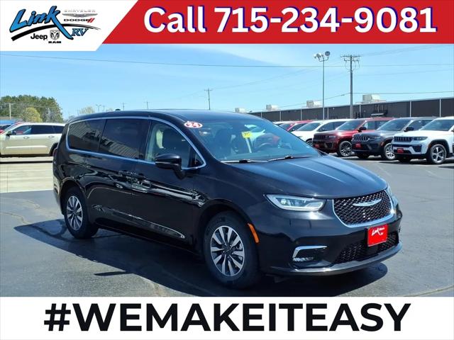 2024 Chrysler Pacifica Hybrid Select for sale in Rice Lake, WI