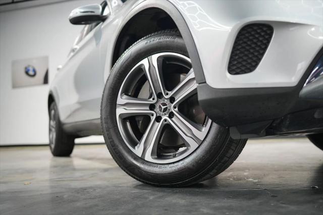 2020 Mercedes-Benz GLC 300
