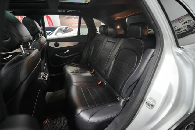 2020 Mercedes-Benz GLC 300