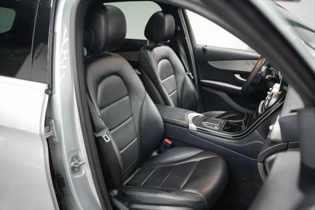 2020 Mercedes-Benz GLC 300