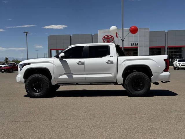 2026 Toyota Tundra SR5 CrewMax 5.5' Bed