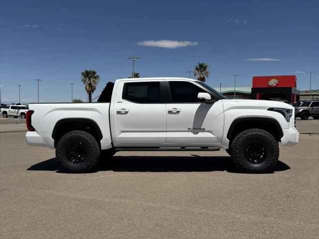 2026 Toyota Tundra SR5 CrewMax 5.5' Bed
