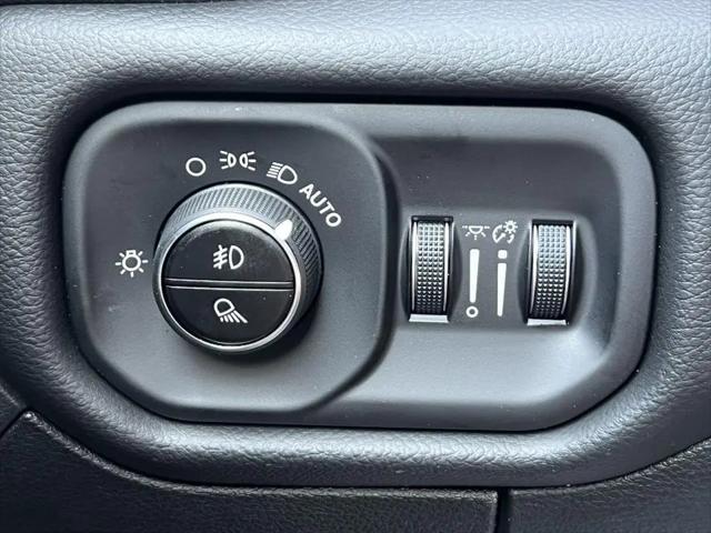 2026 Ram 1500 Big Horn Crew Cab 4x4 5'7" Box