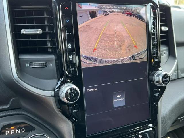 2026 Ram 1500 Big Horn Crew Cab 4x4 5'7" Box