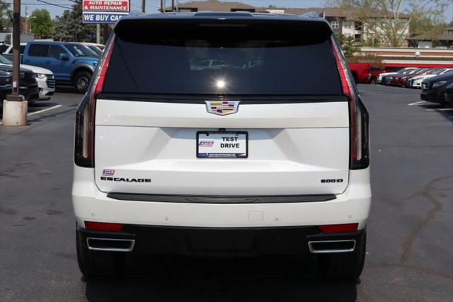 2023 Cadillac Escalade 2WD Luxury