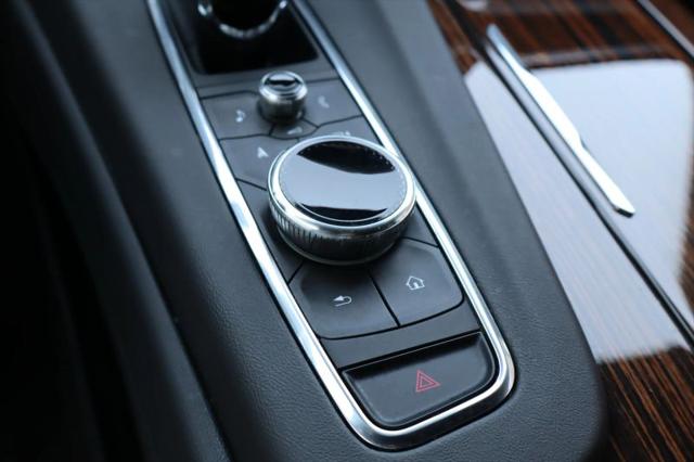 2023 Cadillac Escalade 2WD Luxury