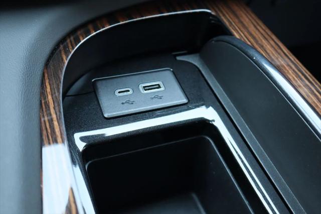 2023 Cadillac Escalade 2WD Luxury