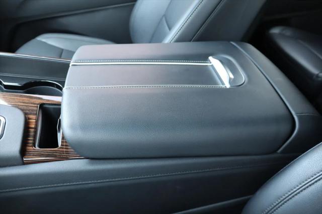 2023 Cadillac Escalade 2WD Luxury