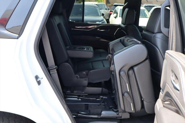 2023 Cadillac Escalade 2WD Luxury