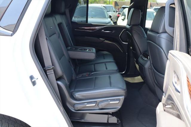 2023 Cadillac Escalade 2WD Luxury