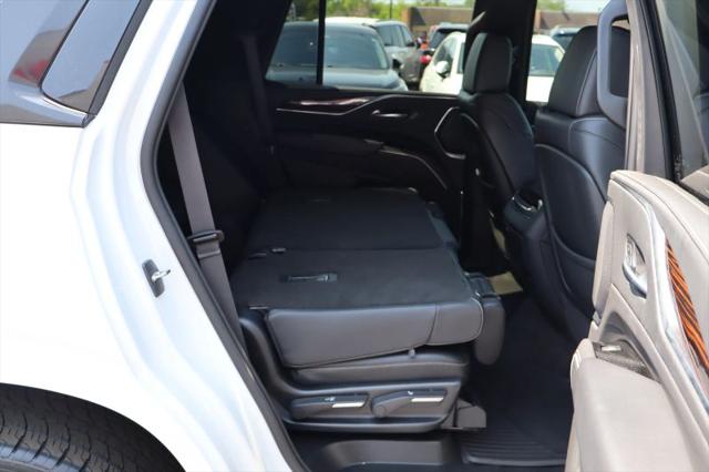 2023 Cadillac Escalade 2WD Luxury